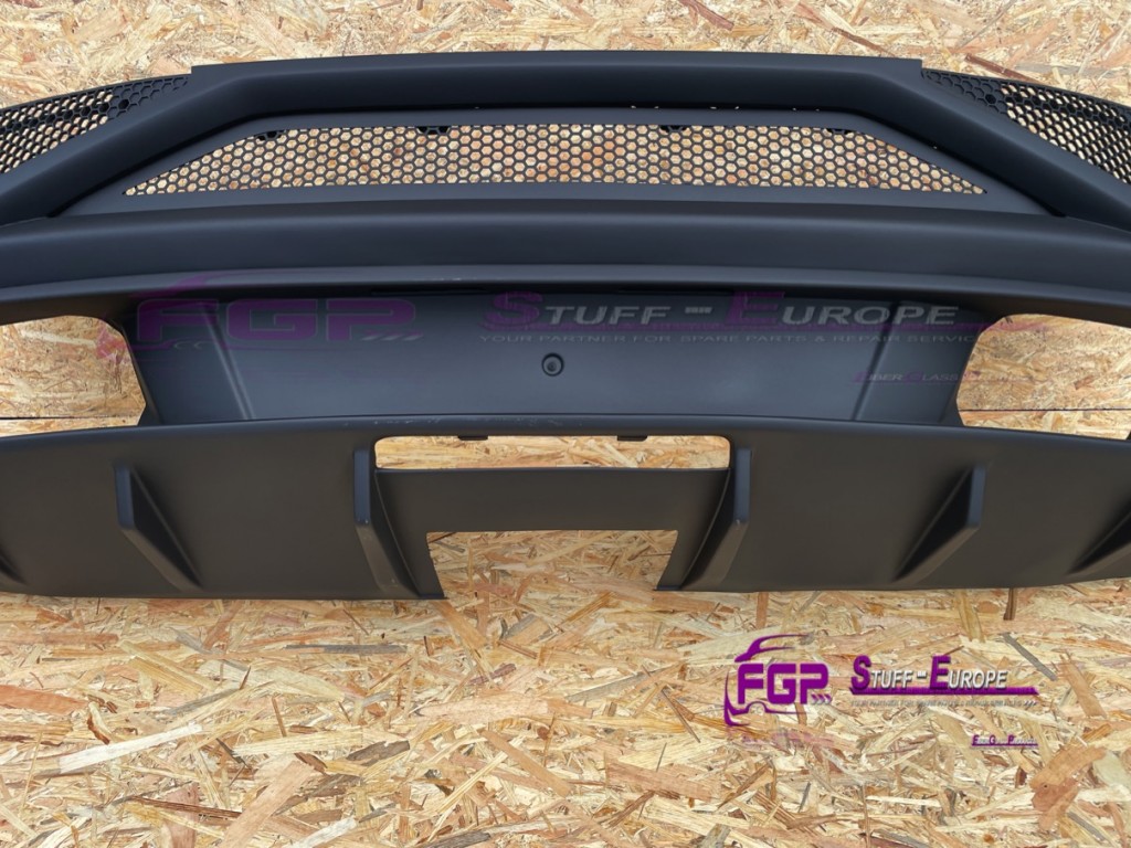 Squadra Corse Rear bumper & Diffuser set for Lamborghini Gallardo