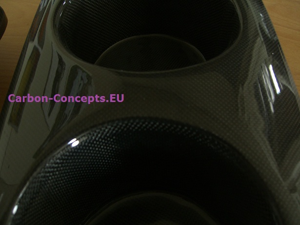 Diablo Carbon Taillight Housing for Lamborghini Diablo