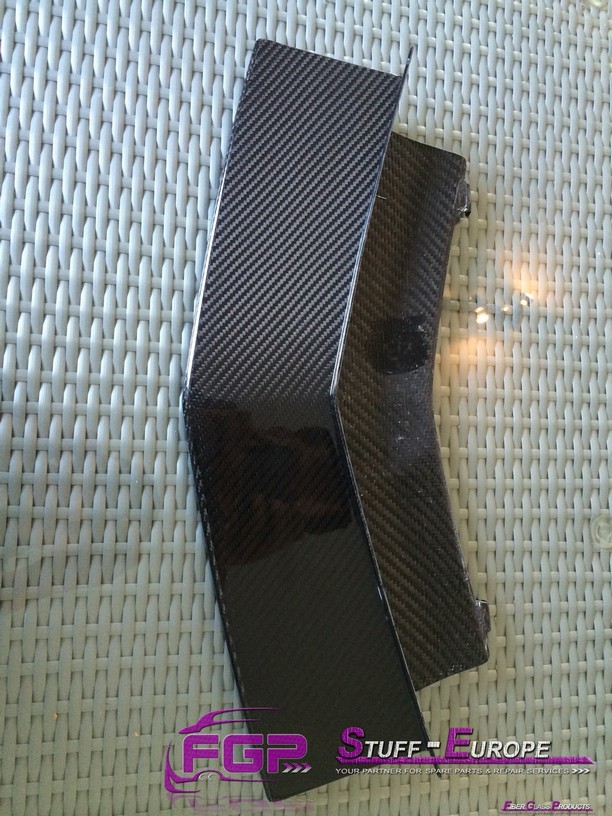 Real carbon front splitter for Lamborghini Gallardo LP570 403807061 fgp