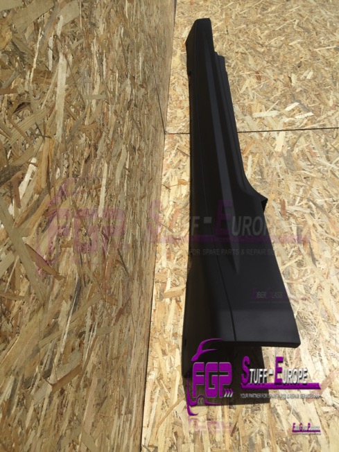 OEM Original Maserati Gran turismo side skirt rocker panel left